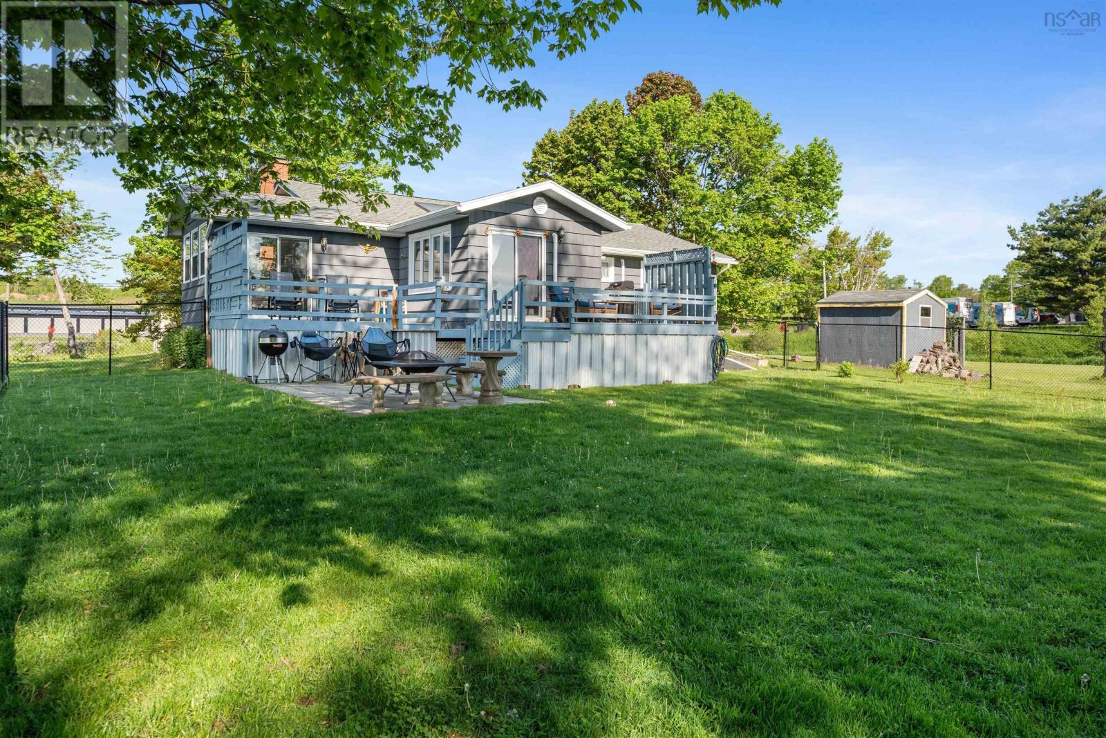 860 Granton Abercrombie Road - 37