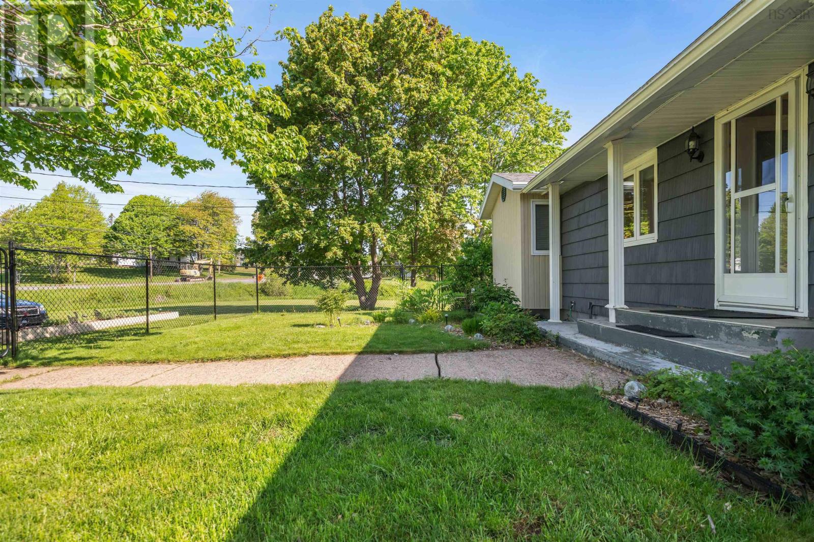 860 Granton Abercrombie Road - 49