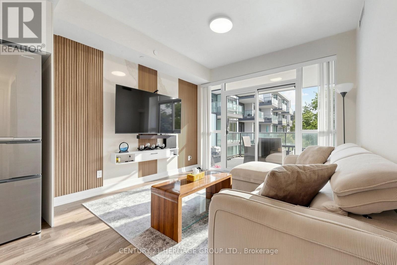 #202 375 SEA RAY AVENUE - 16