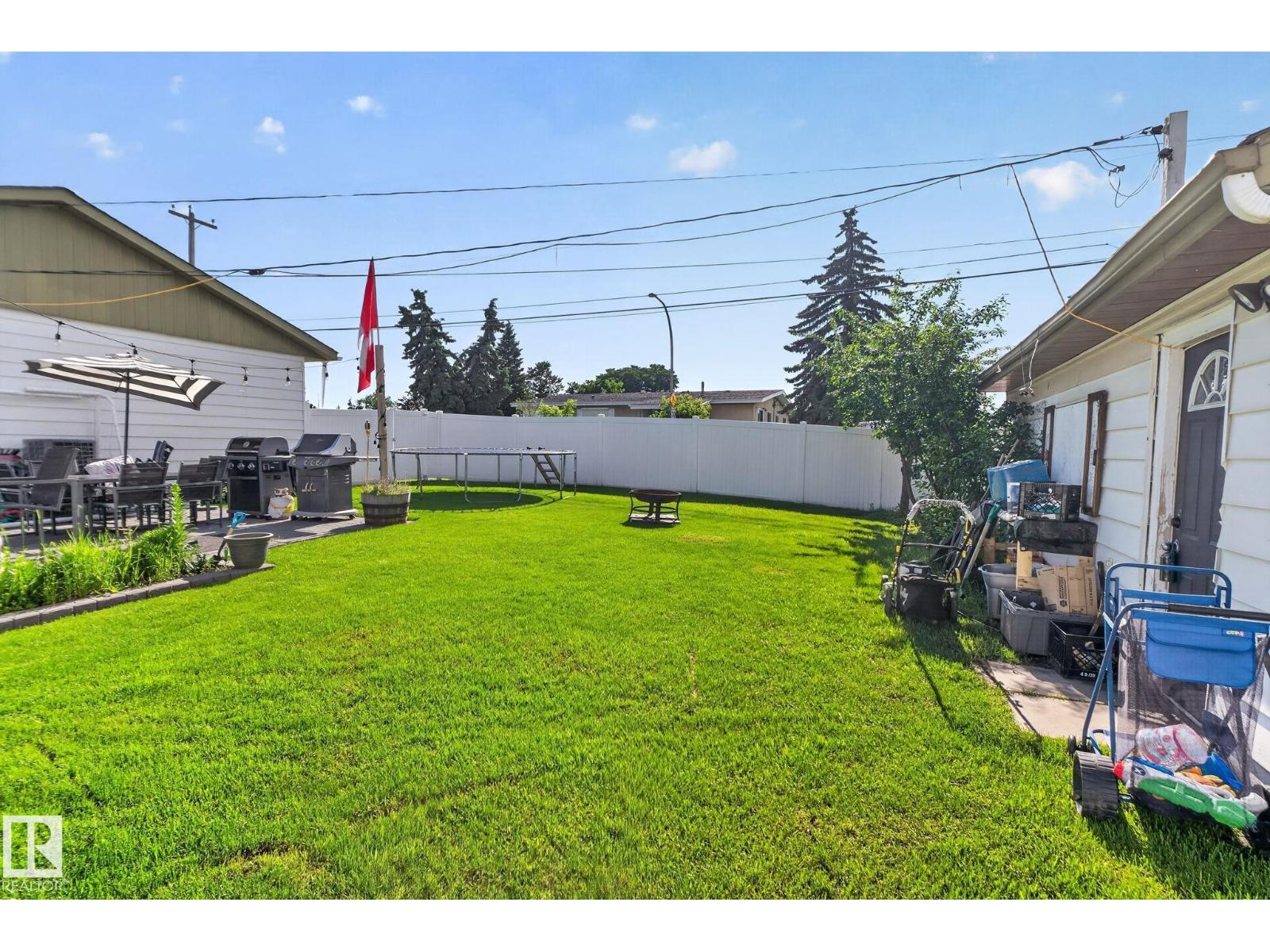 7803 73 ST NW - 30