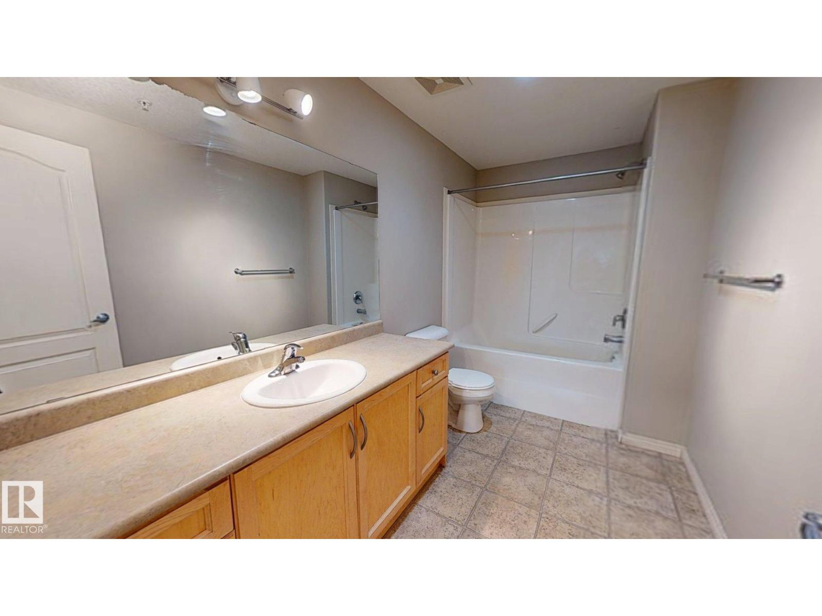 #112 105 WEST HAVEN DR - 9