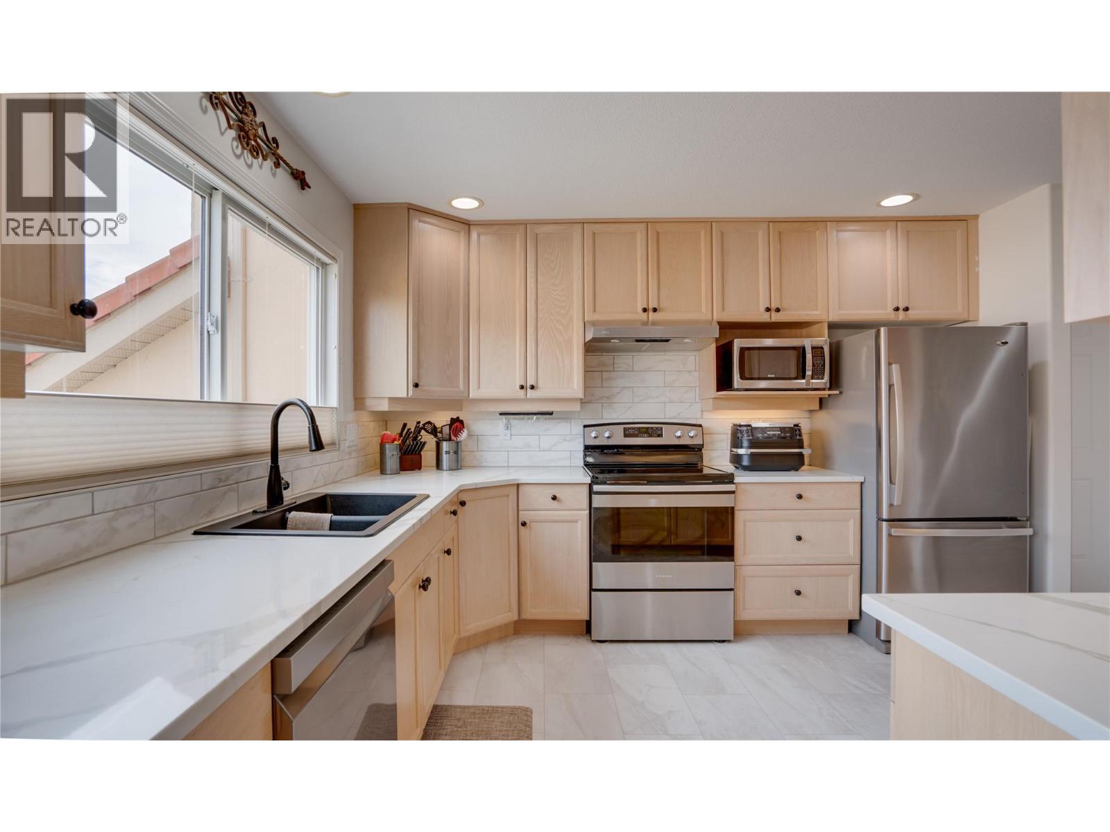 7701 Okanagan Landing Road Unit# 13, Vernon