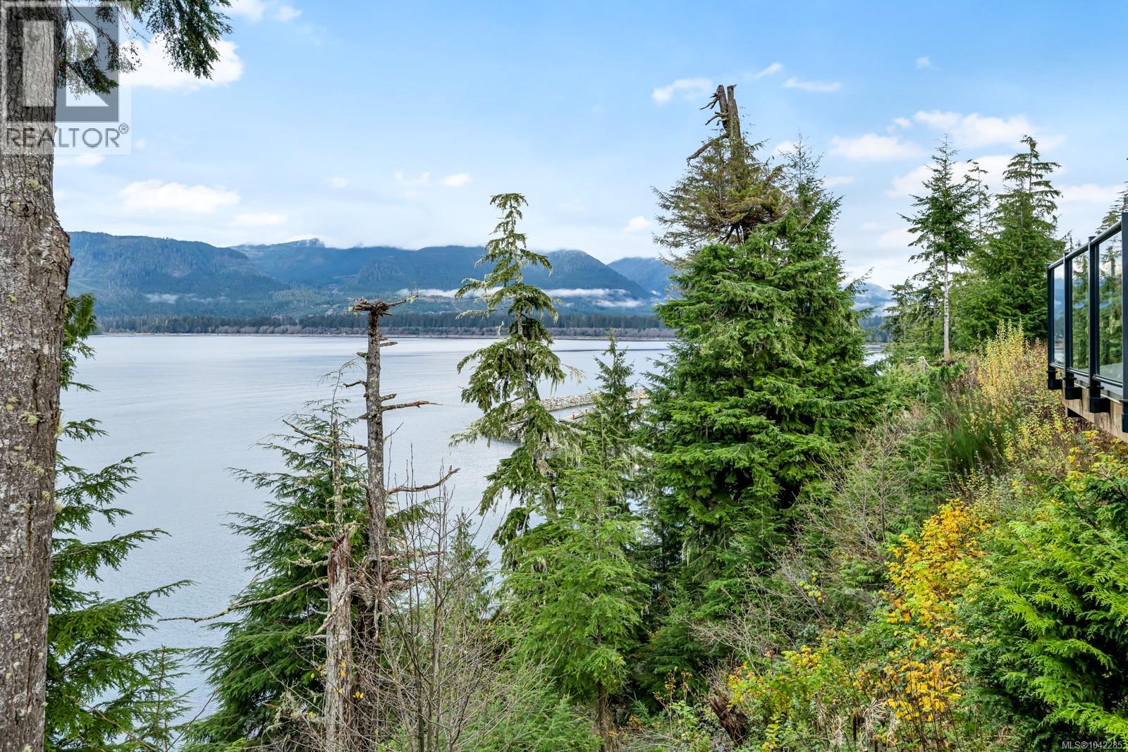 #244 6596 Baird Rd - 41