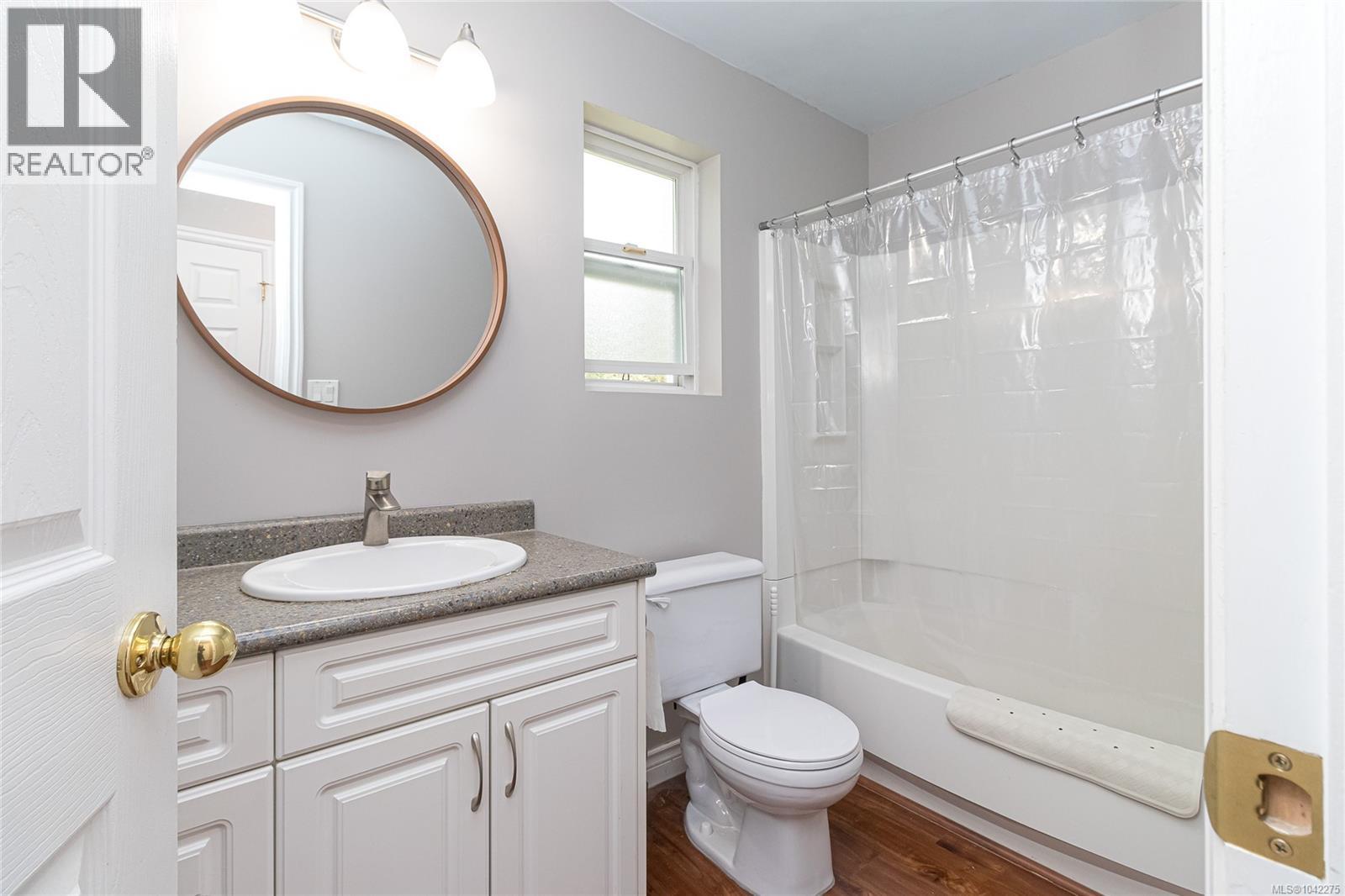 1927 Riverside Dr - 39
