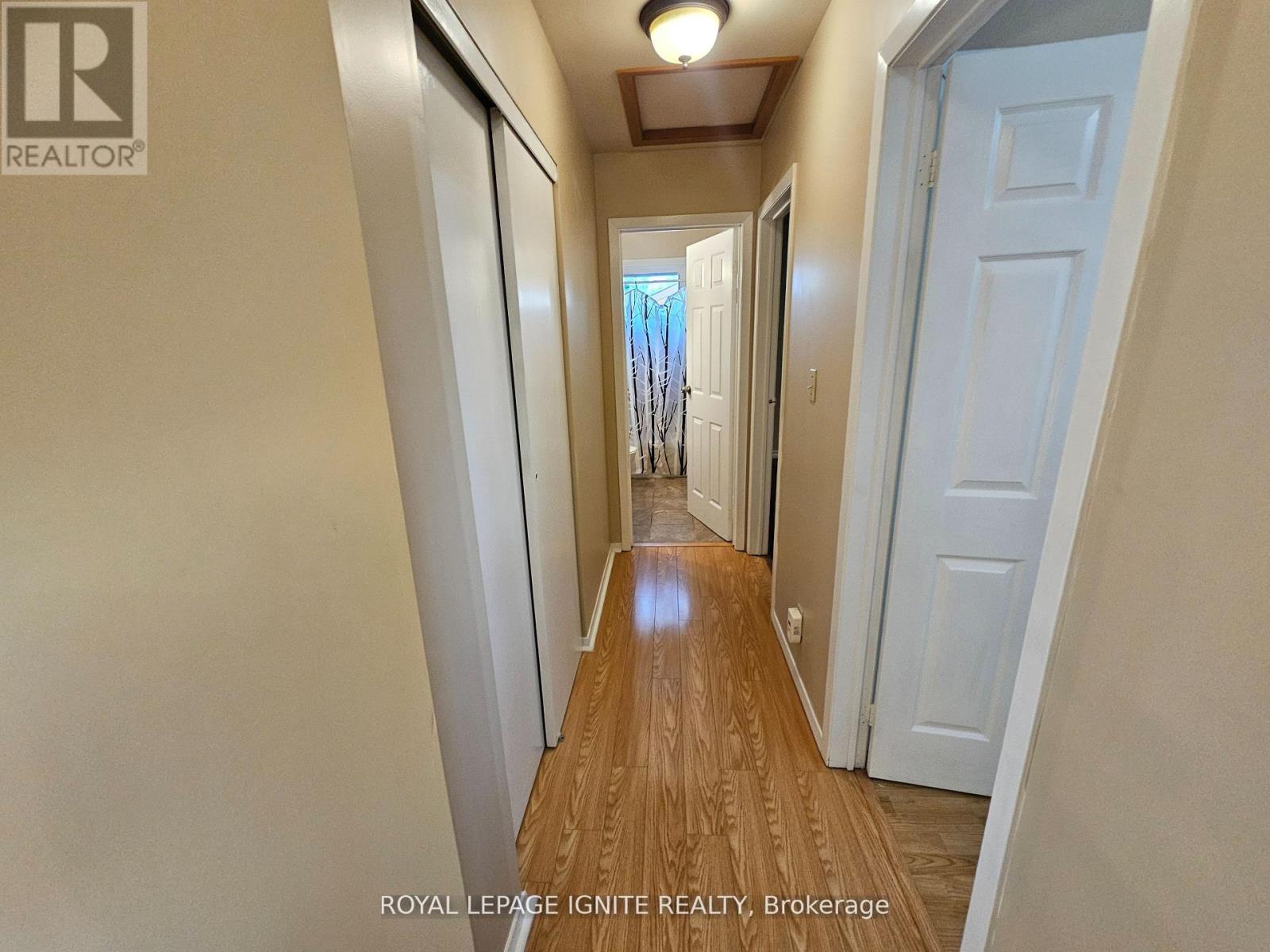 253 WOODLAND DRIVE N - 5