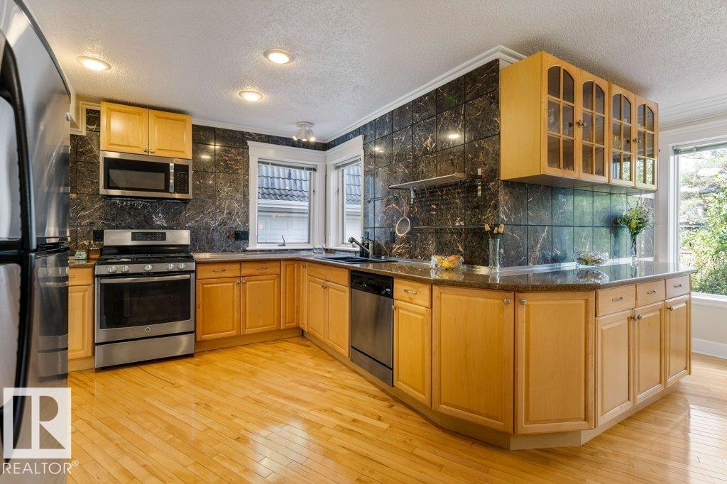 475 LESSARD DR NW - 13