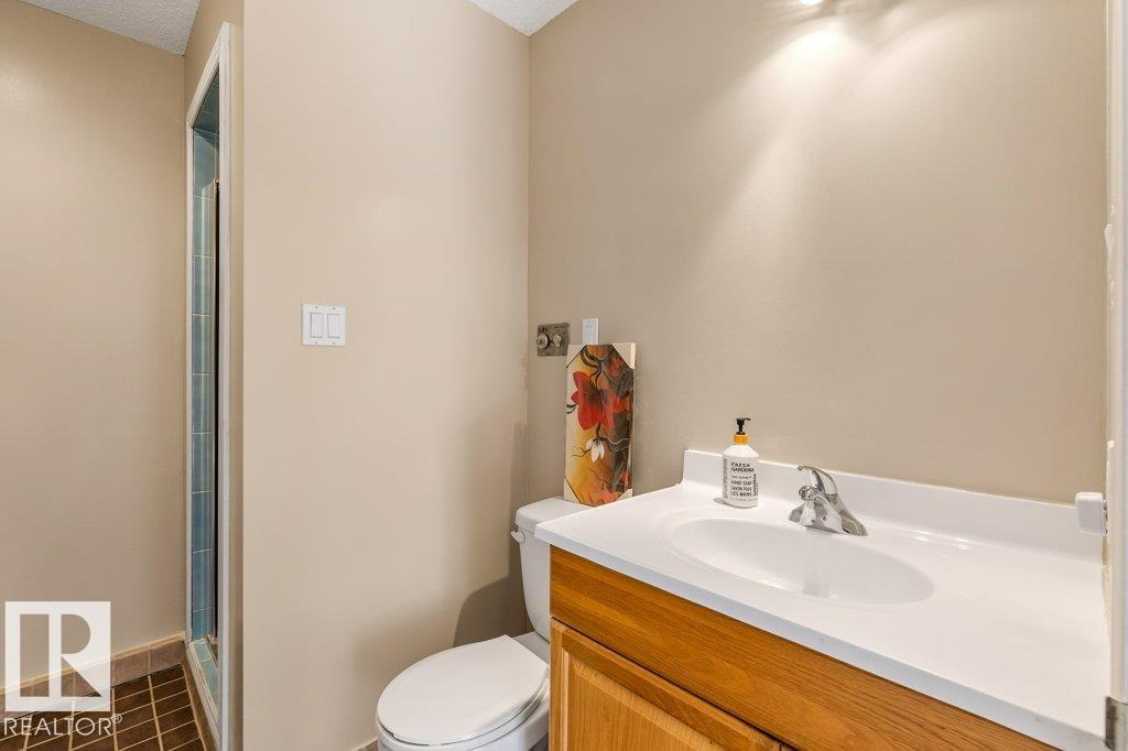475 LESSARD DR NW - 24