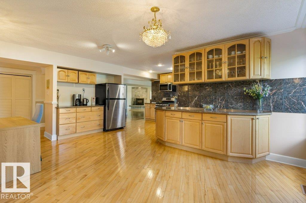 475 LESSARD DR NW - 7