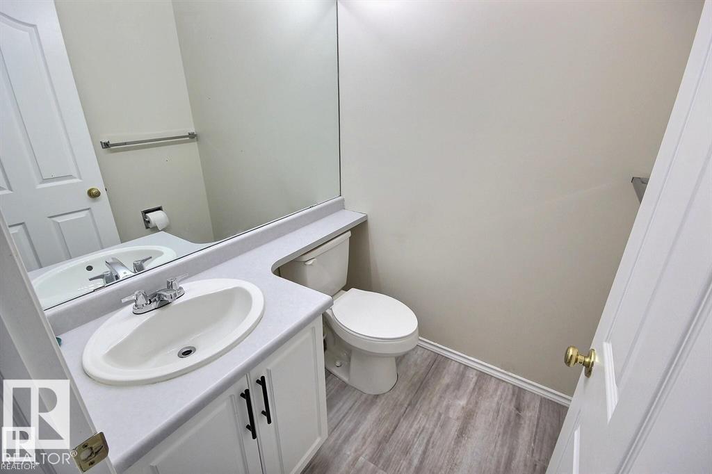 9457 156 ST NW - 12