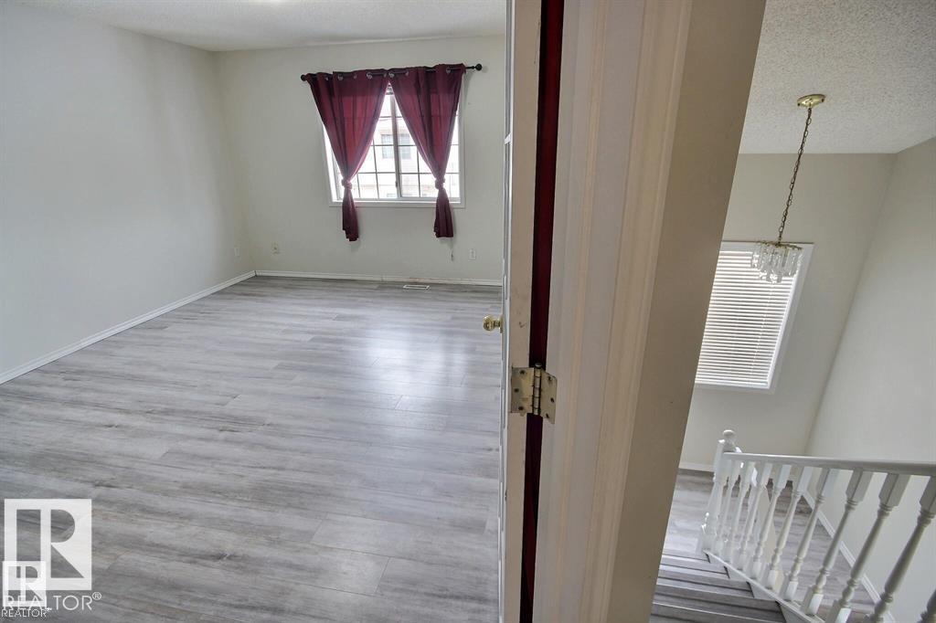 9457 156 ST NW - 19