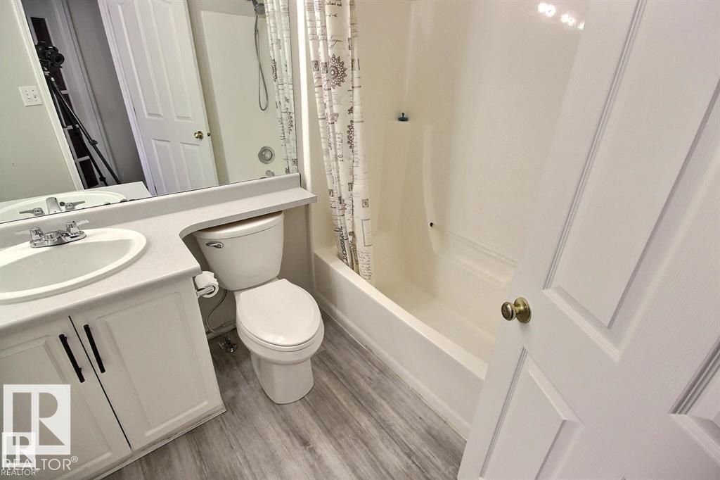 9457 156 ST NW - 20