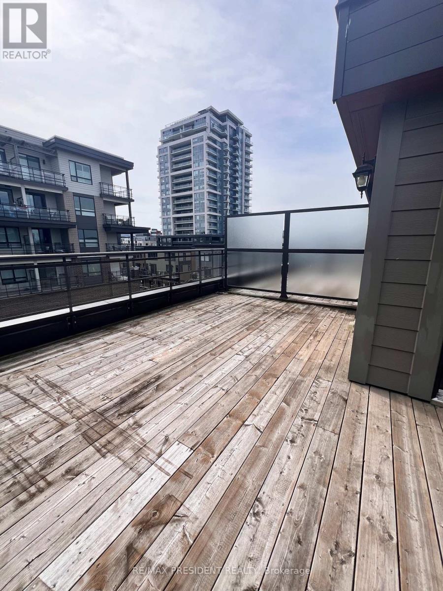 6 WATERVIEW LANE - 40