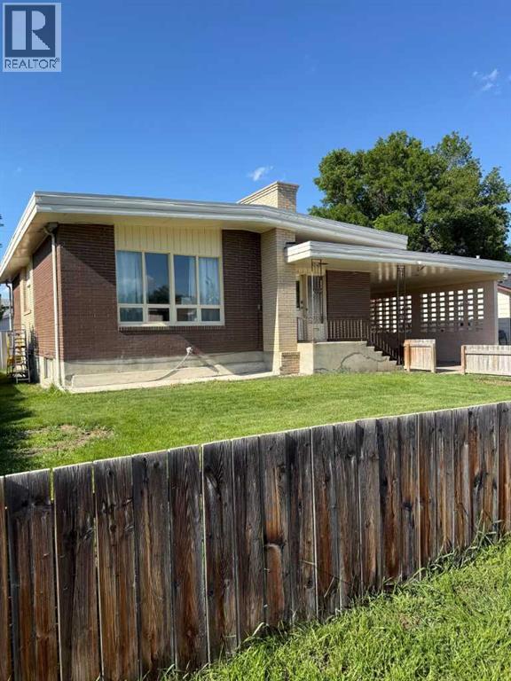 1505 6a Avenue N - photo 2