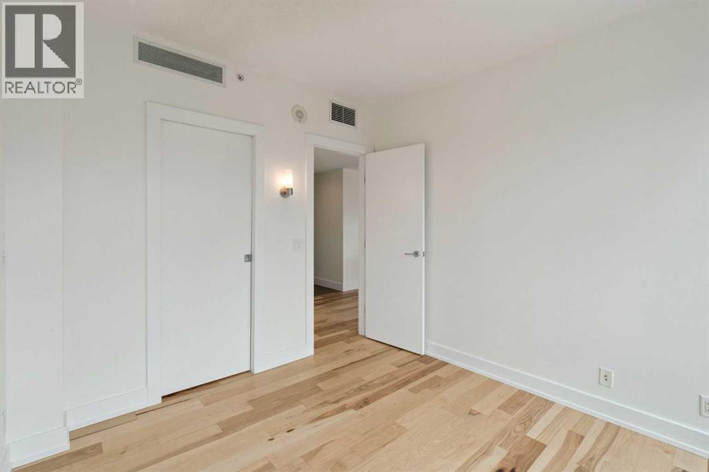 #503 433 11 Avenue SE - 27