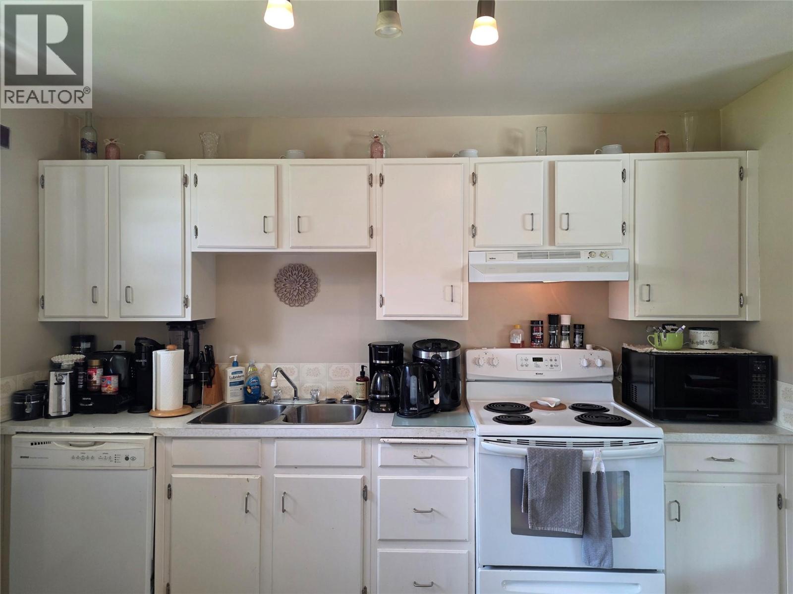 7508 Jackson Avenue - 18