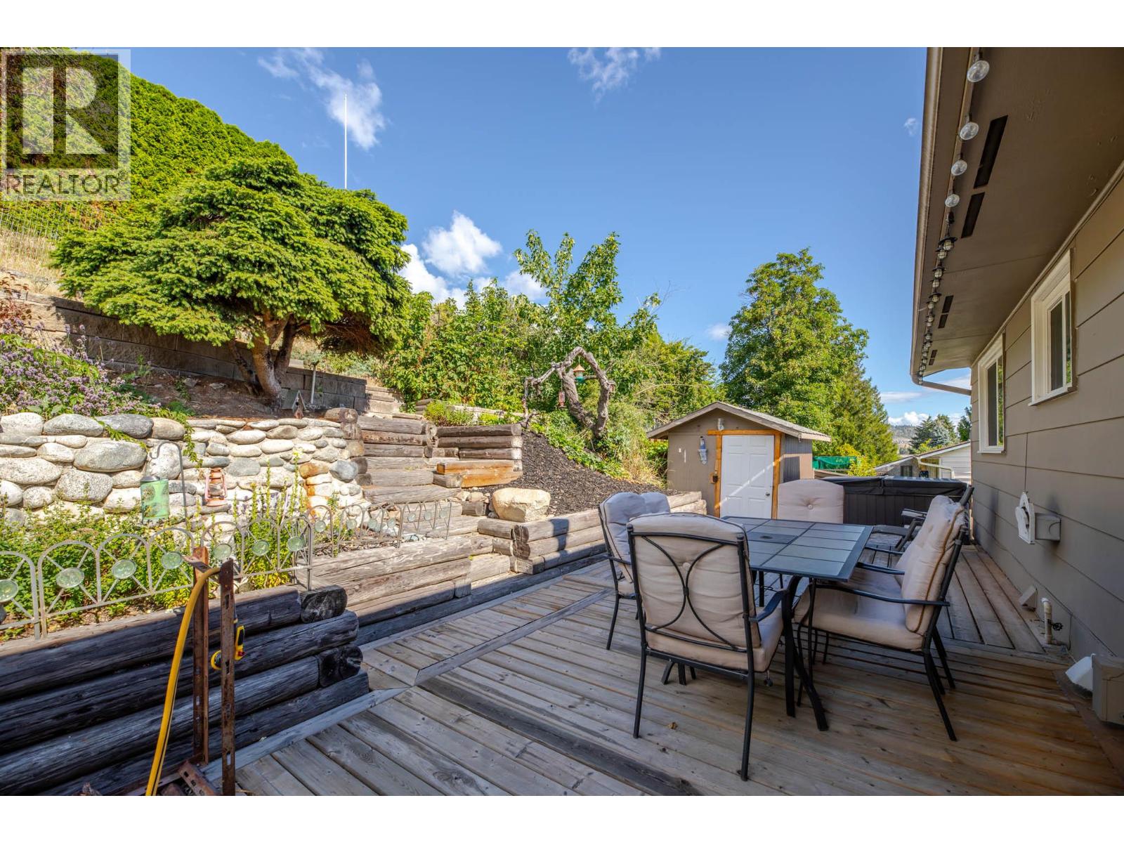 12620 Reynolds Avenue - 17