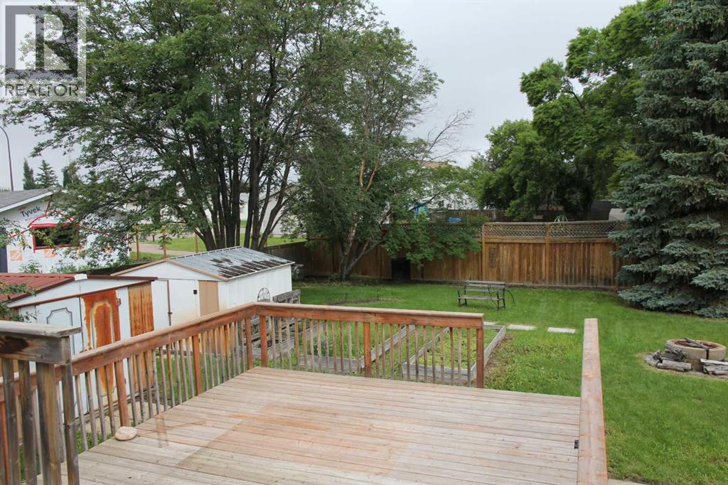 4724 28 Street — photo 18