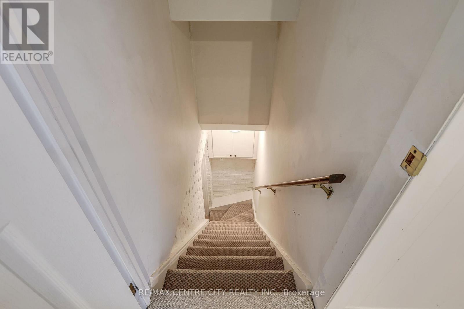339 SUNSET DRIVE - 35