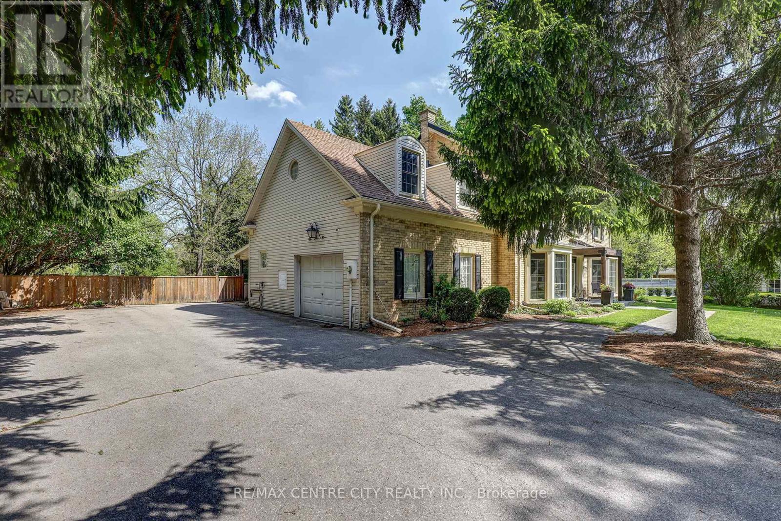 339 SUNSET DRIVE - 6