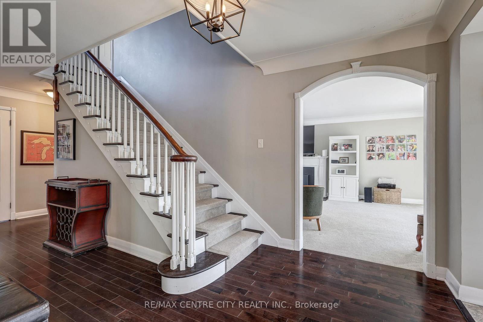 339 SUNSET DRIVE - 9