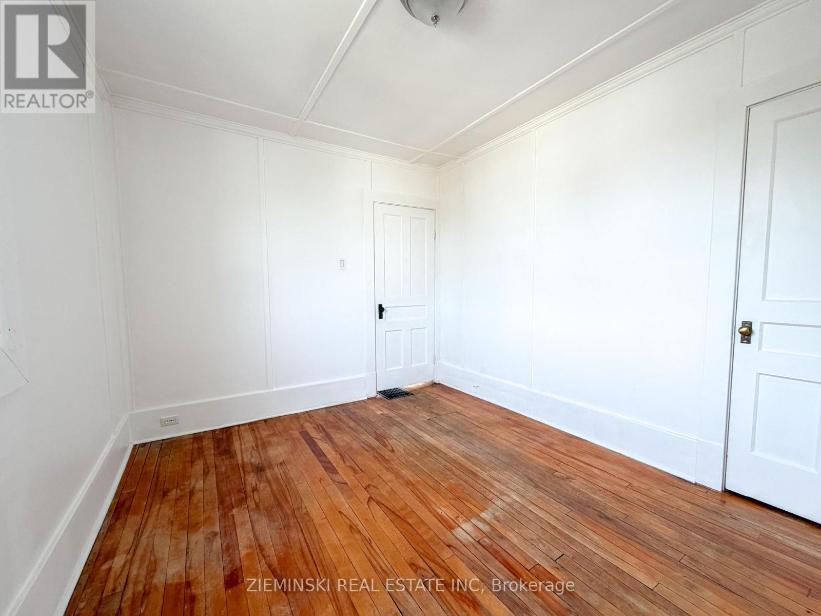 33 FIFTH STREET - 10