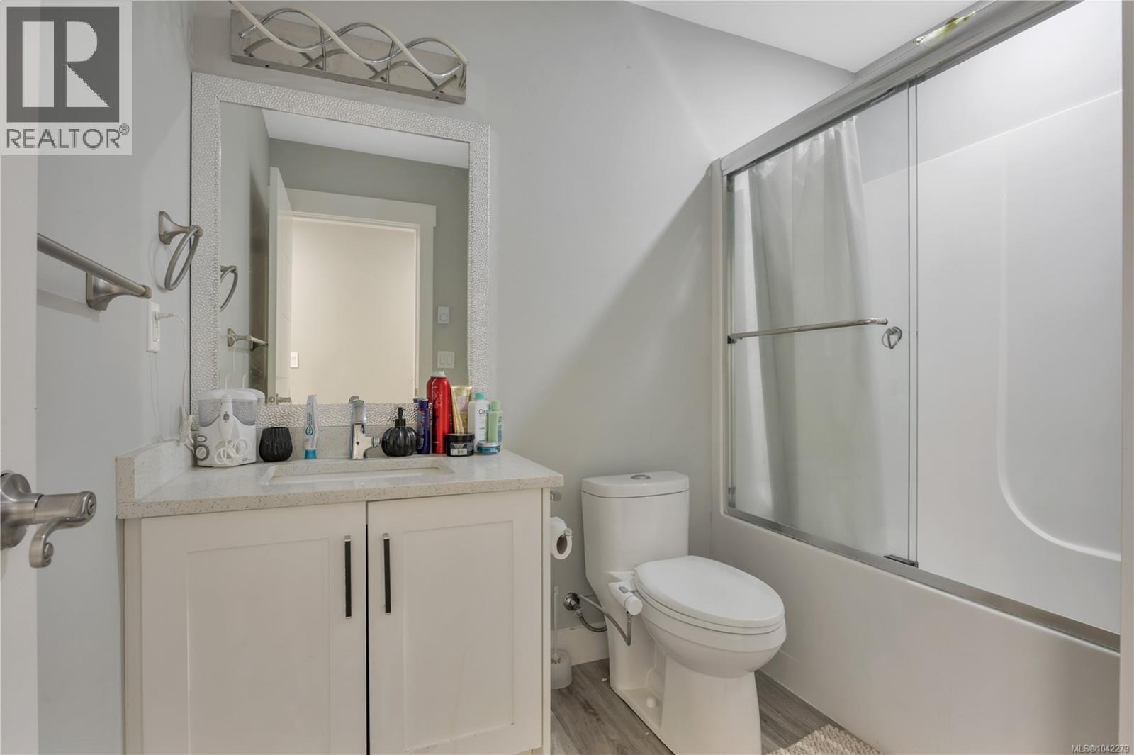 6 Bed, 4 Bath House for Sale in Nanaimo – 267 Golden Oaks Cres, Nanaimo - Image 9