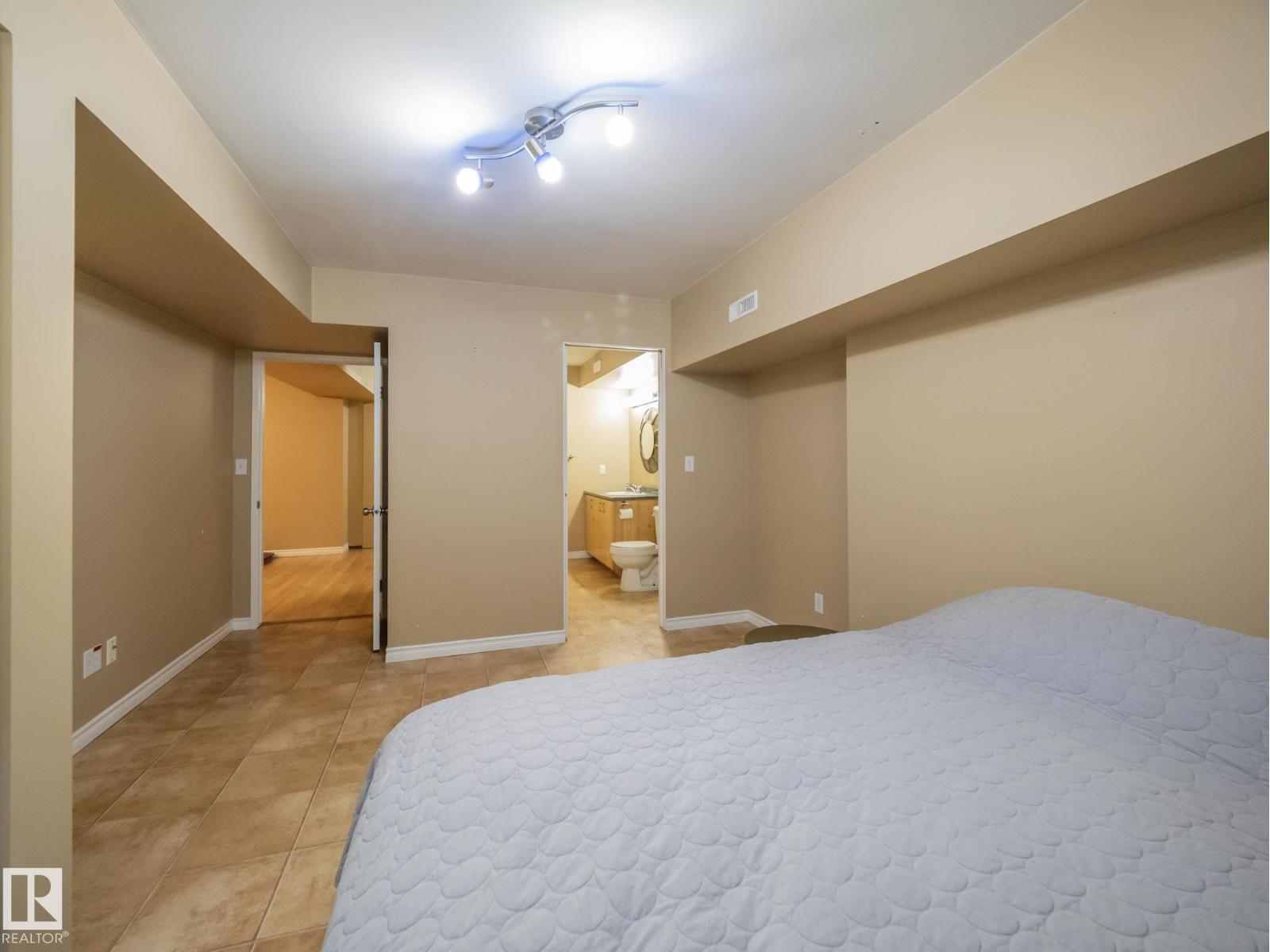 43 HOLMGREN CR — photo 36