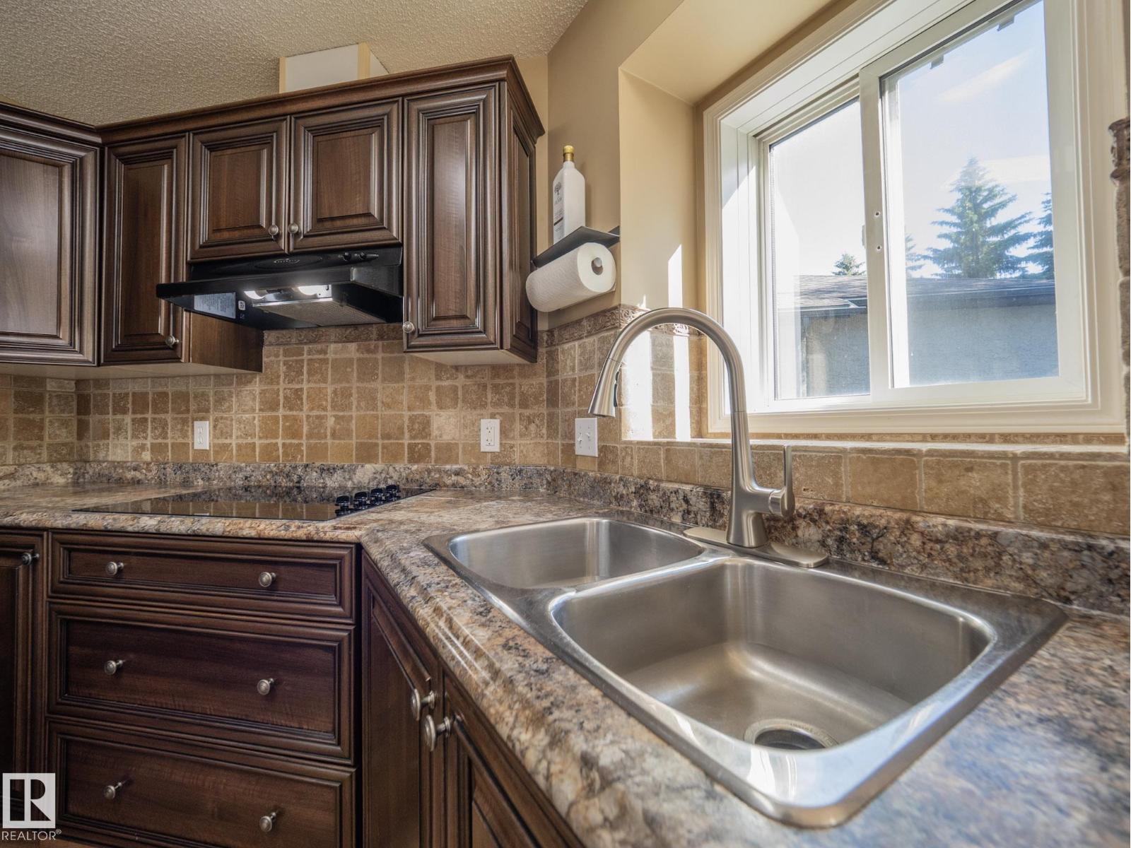 43 HOLMGREN CR — photo 9