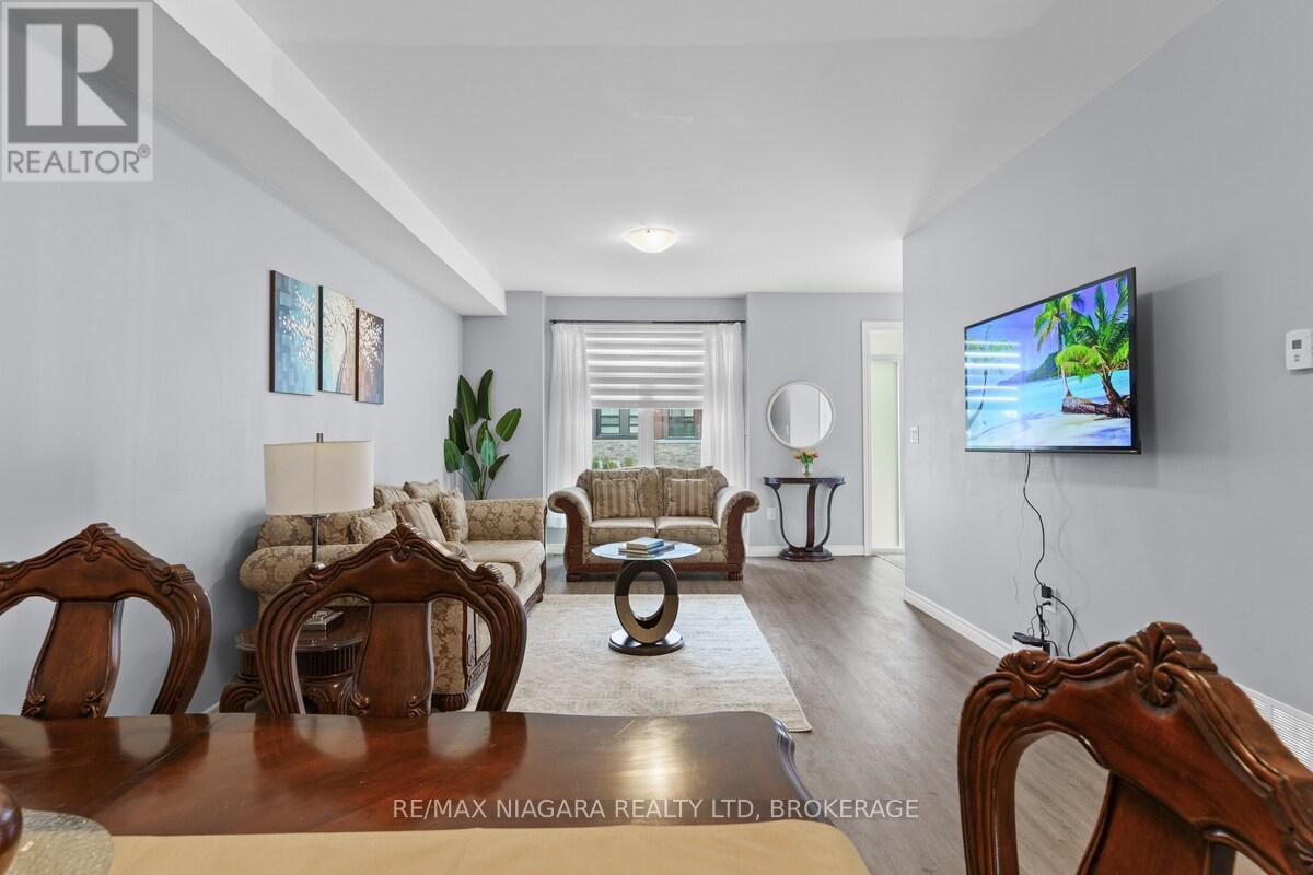 153 SUMMERSIDES BOULEVARD - Image 11