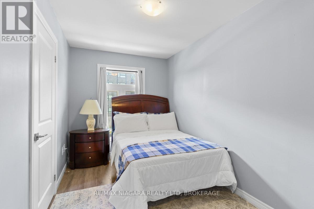153 SUMMERSIDES BOULEVARD - Image 20