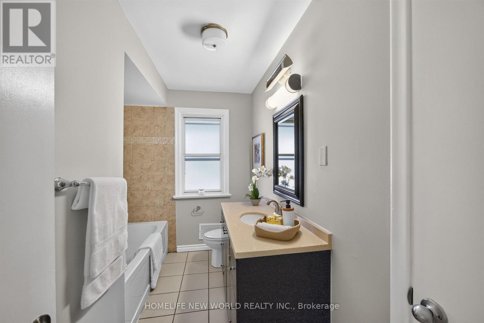 201 GODDARD STREET - 25