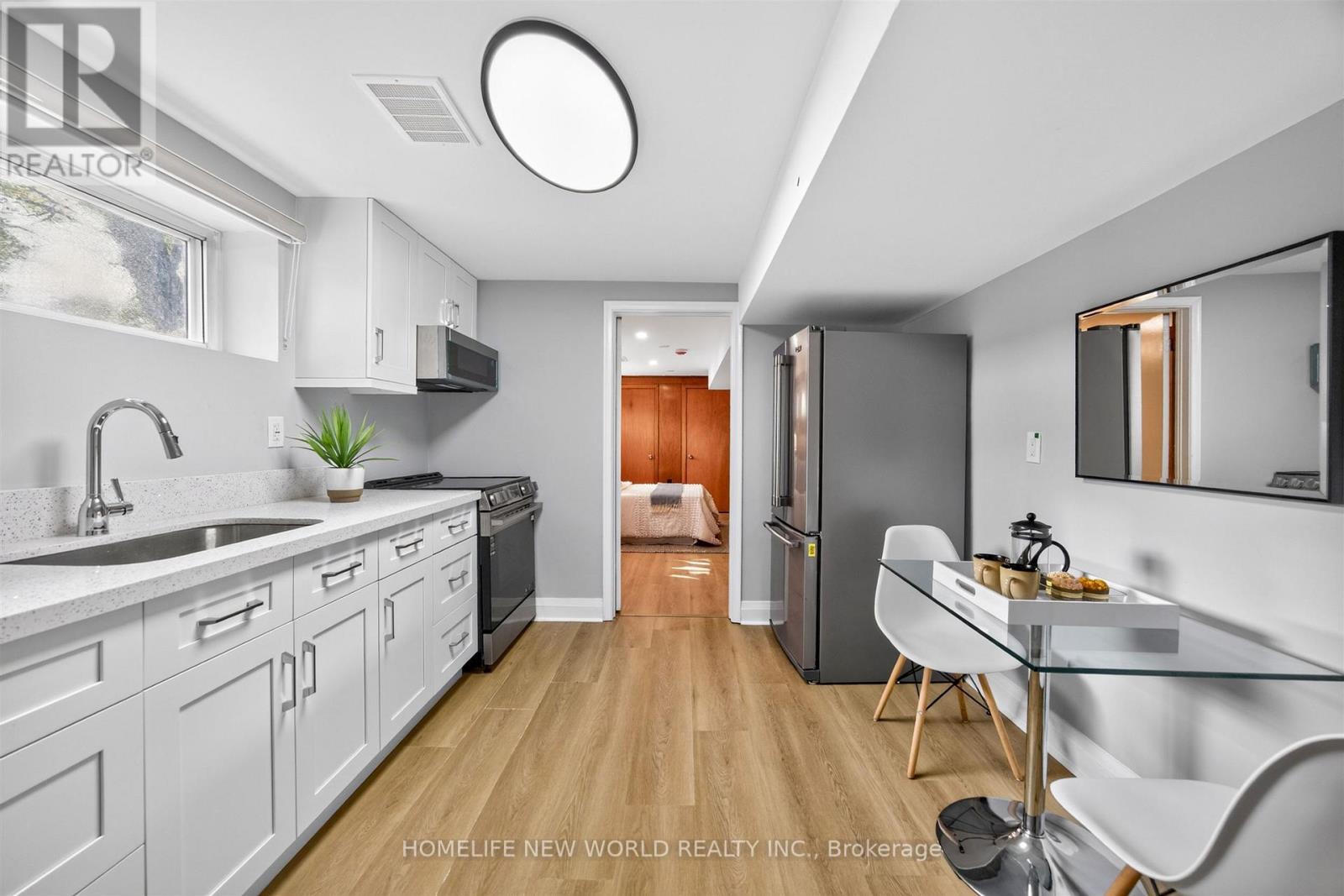 201 GODDARD STREET - 34