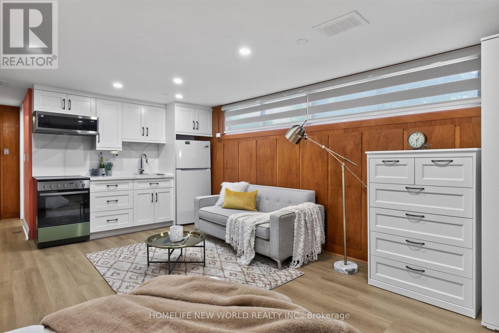 201 GODDARD STREET - 39