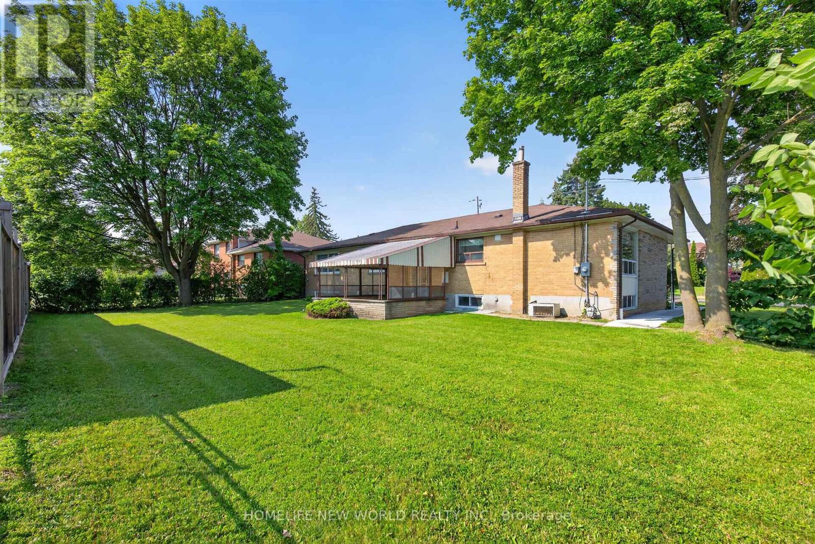 201 GODDARD STREET - 47