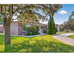 201 Goddard Street, Toronto, ON M3H5E7 Photo 44