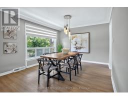 Family room - 201 Goddard Street, Toronto, ON M3H5E7 Photo 8