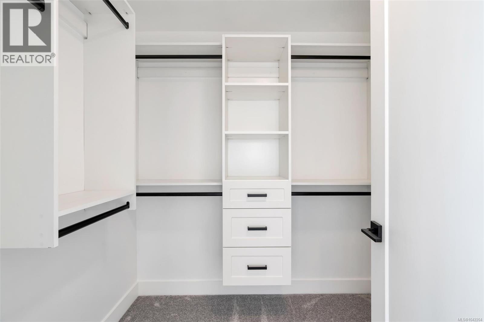 1358 Sandstone Lane - 23
