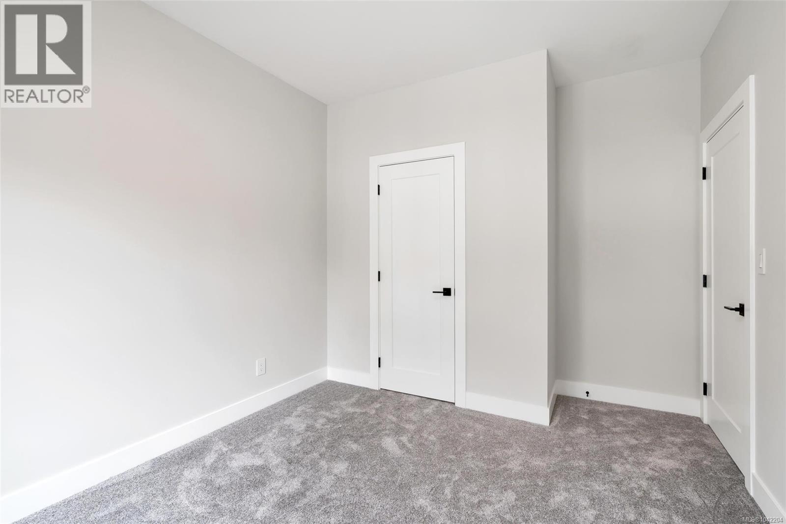 1358 Sandstone Lane - 25