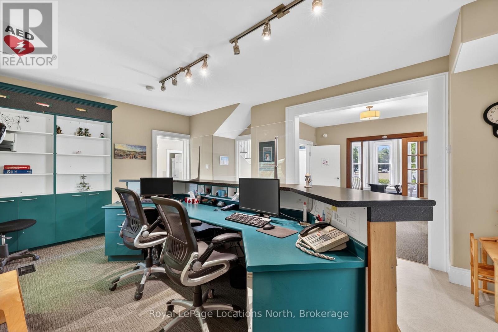 21 BRUCE STREET N - Image 13