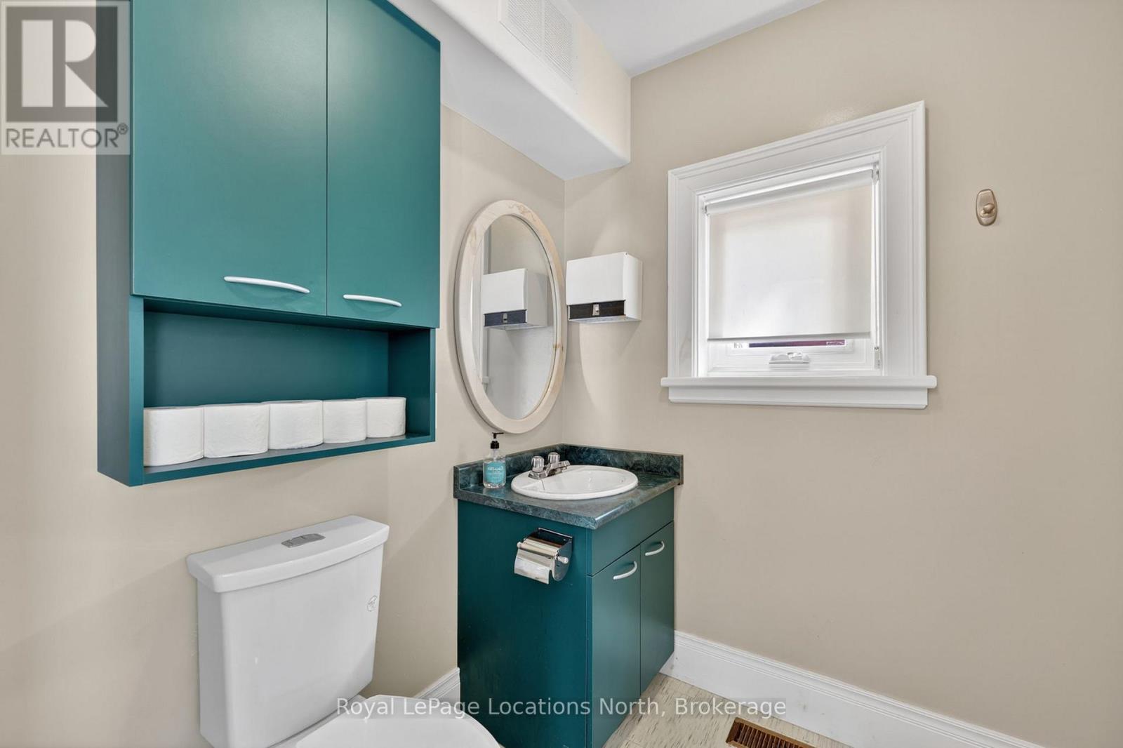 21 BRUCE STREET N - Image 18