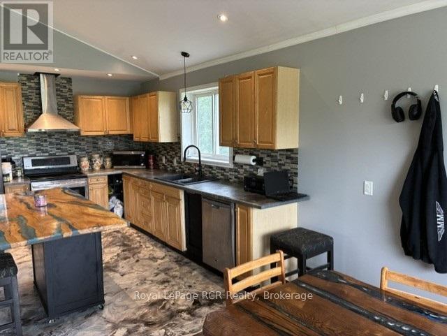 382162 CONCESSION 17 ROAD E - 14