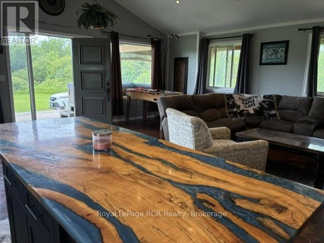 382162 CONCESSION 17 ROAD E - 17