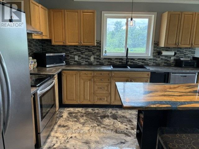 382162 CONCESSION 17 ROAD E - 20