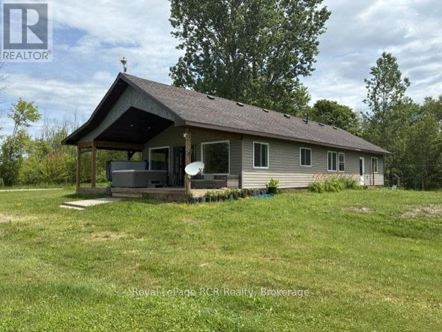 382162 CONCESSION 17 ROAD E - 8