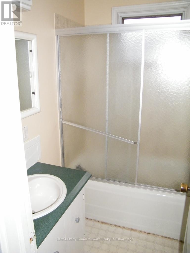 94 WILLIAM STREET - Image 12