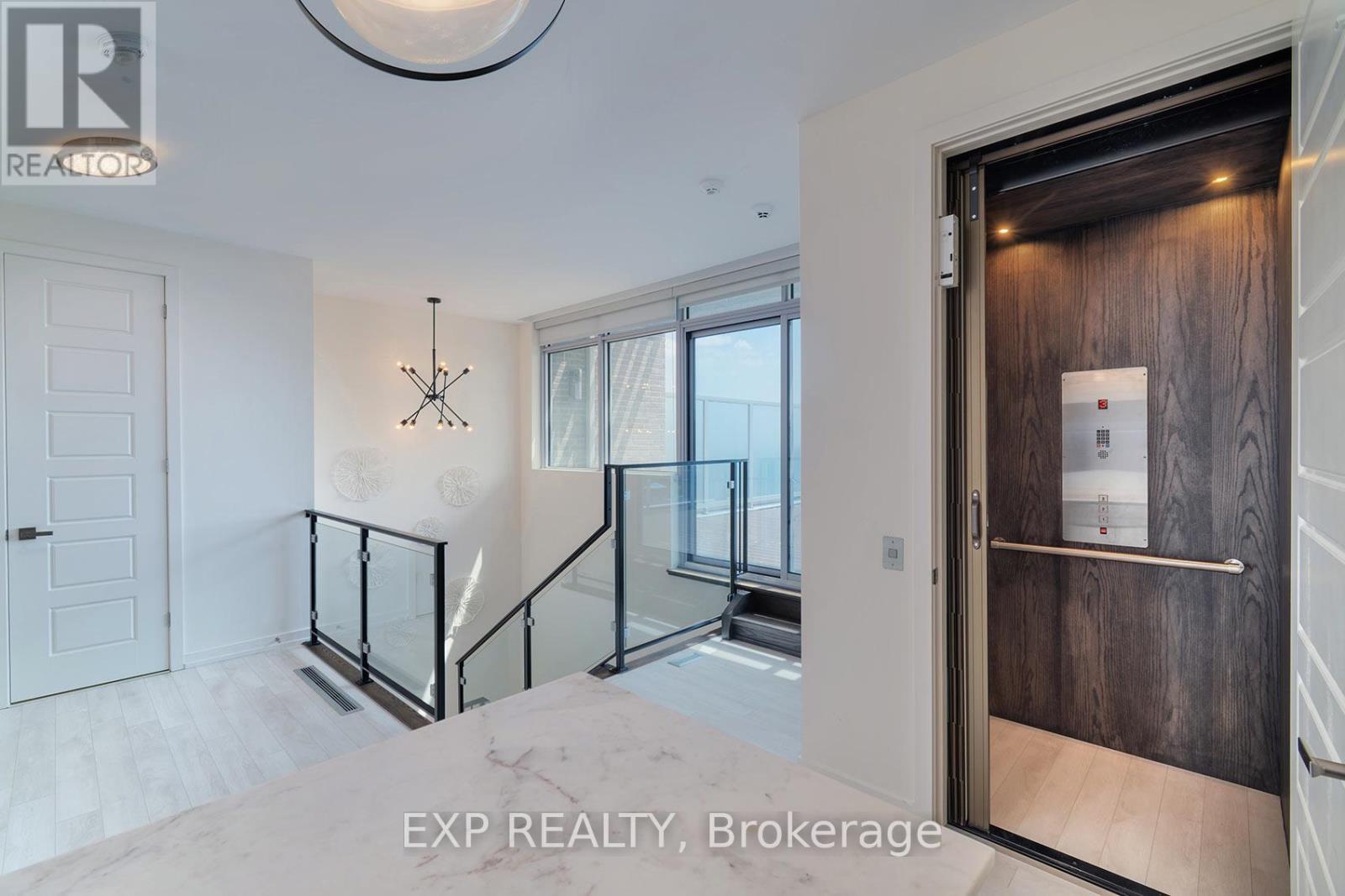 3692 FERRETTI COURT - 36
