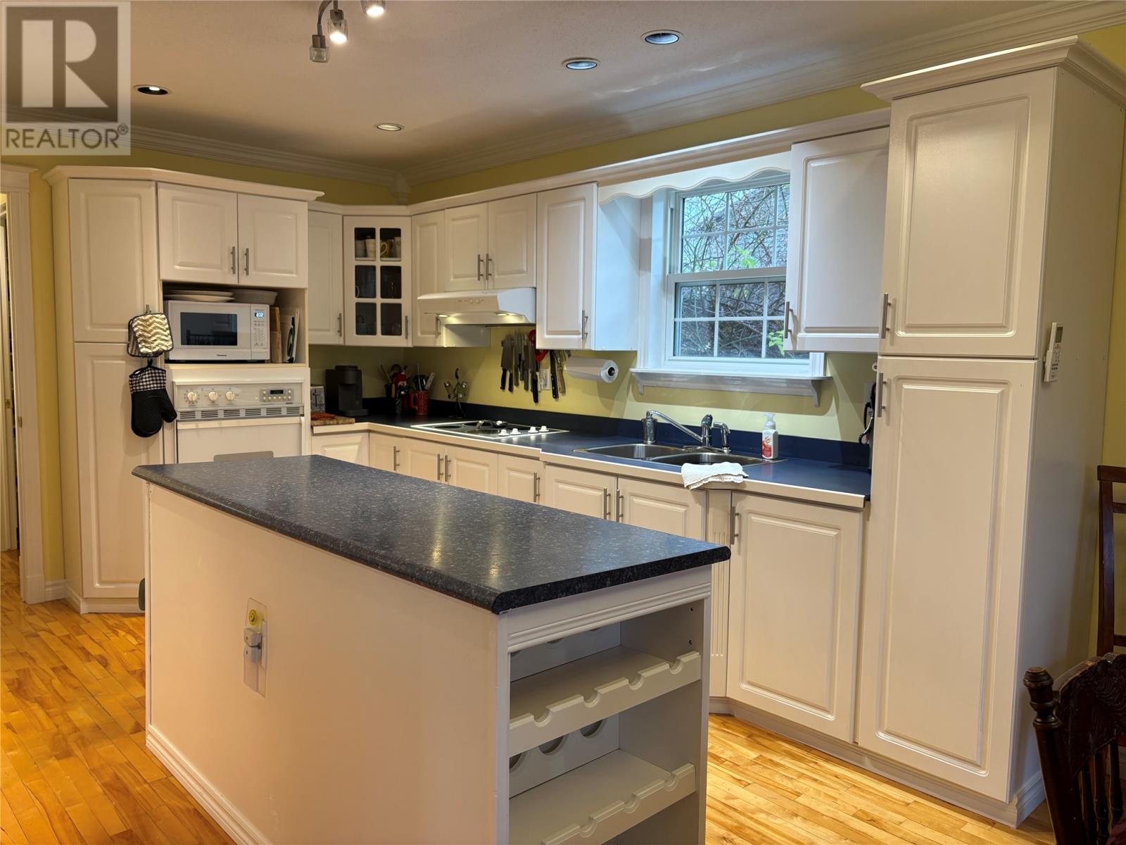 5 Stacey Crescent - 21