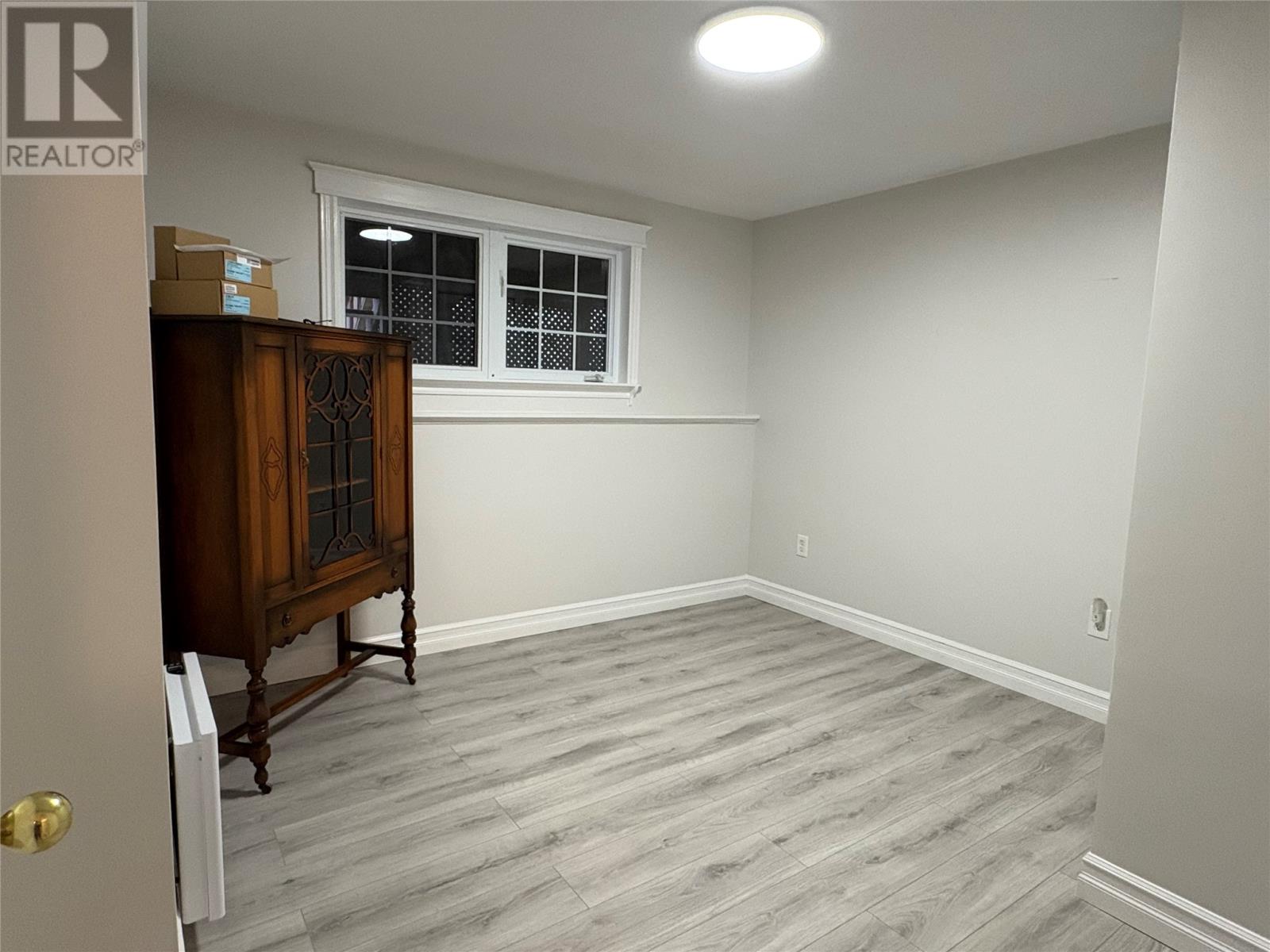 5 Stacey Crescent - 44