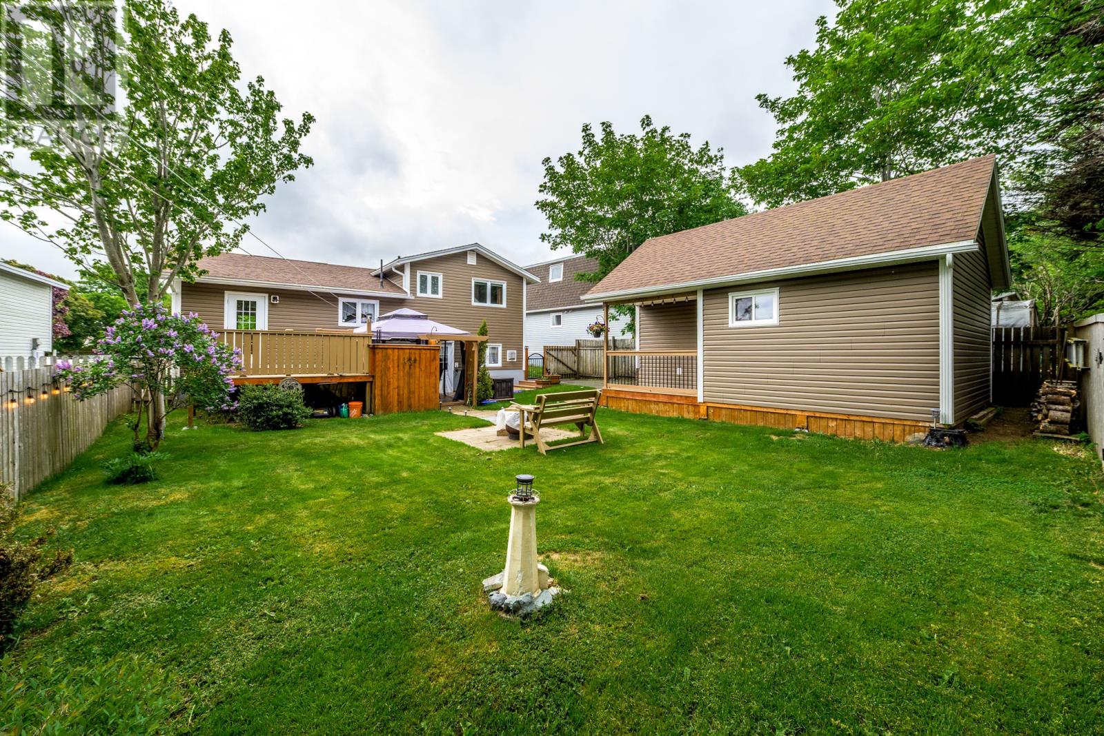 94 Ashford Drive - 40