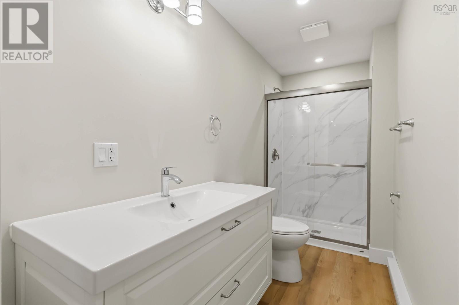 199 Dickey Drive - Image 25